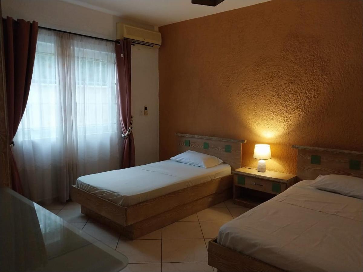 Flic En Flac, Les Orchidees, 3 Bedroom Ground Floor Apartment, Buitenkant foto