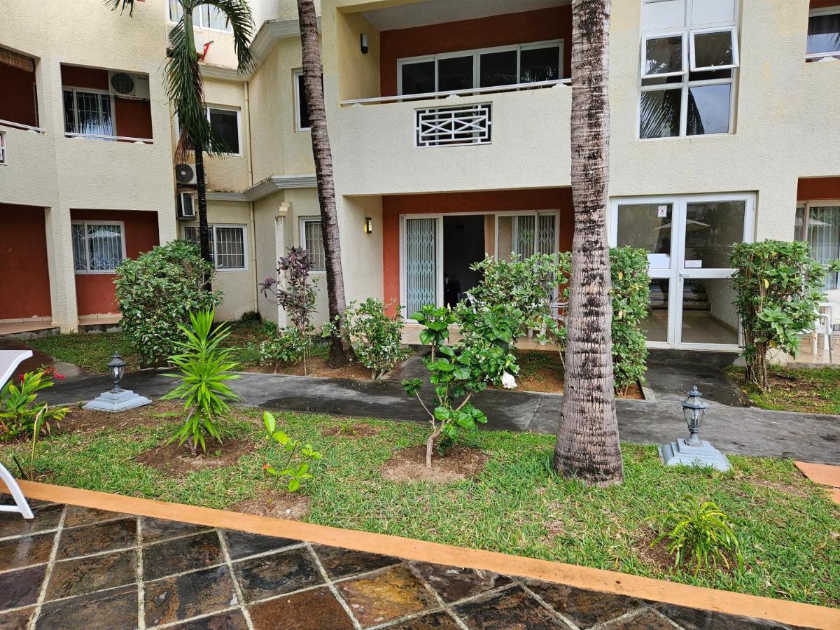 Flic En Flac, Les Orchidees, 3 Bedroom Ground Floor Apartment, Buitenkant foto